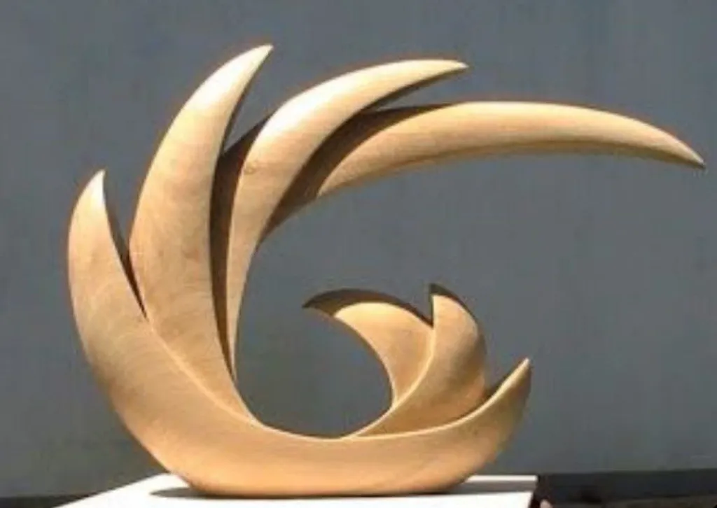 “Golden Wave” – Flowing Wooden Sculpture[A43]
