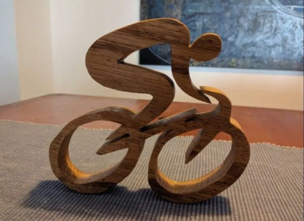 “Flow in Motion” – Symbolic Wooden Cycling Sculpture[A53]