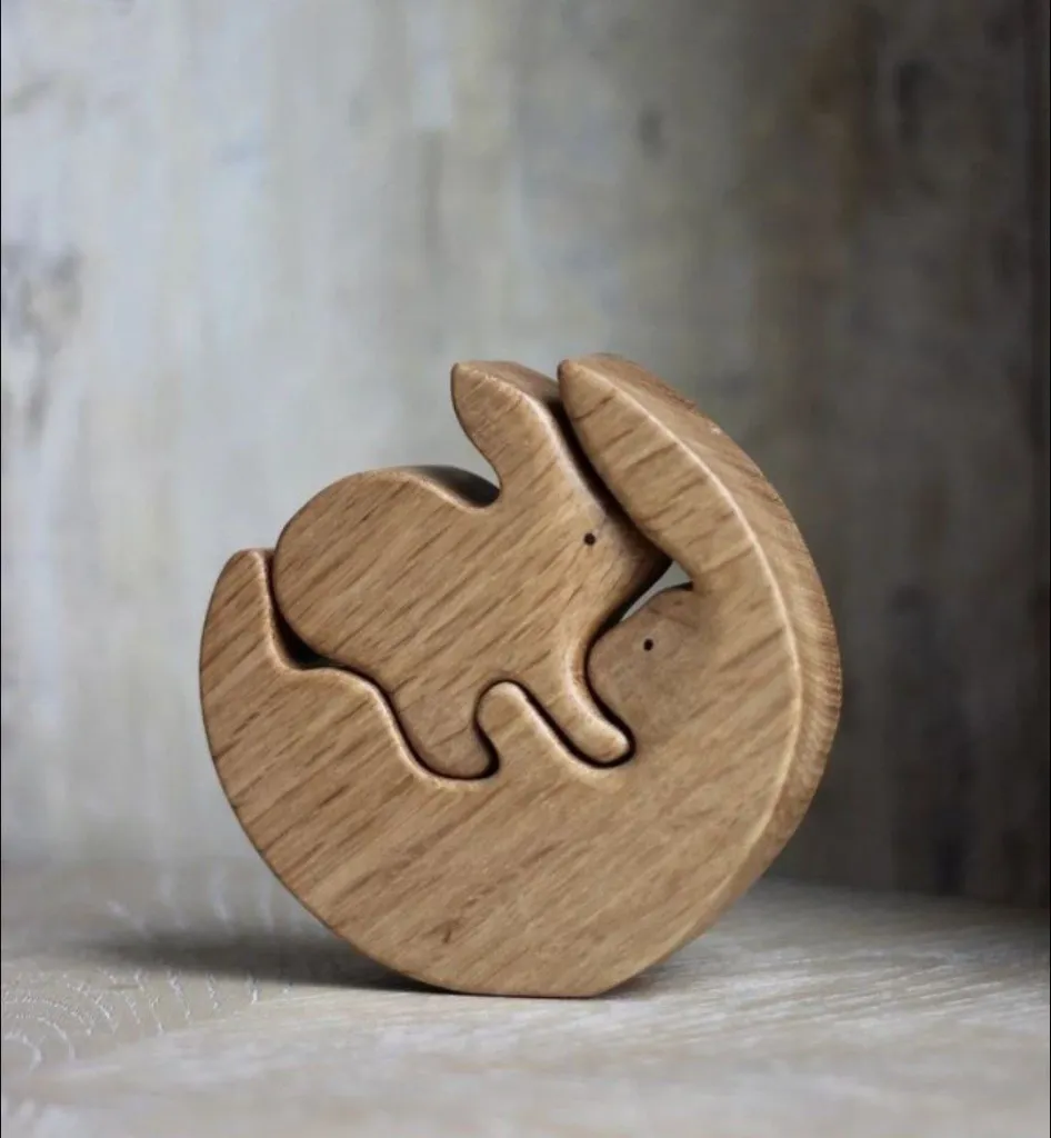“Circle of Play” – Wooden Puzzle-Style Décor Piece[A79]