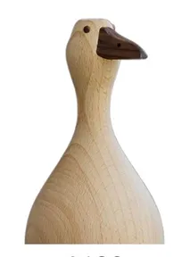 “Silent Watcher” – Minimalist Wooden Goose Sculpture[A139]